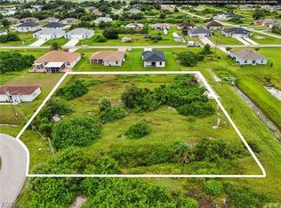 372 Pinafore Ave, Lehigh Acres, FL 33974