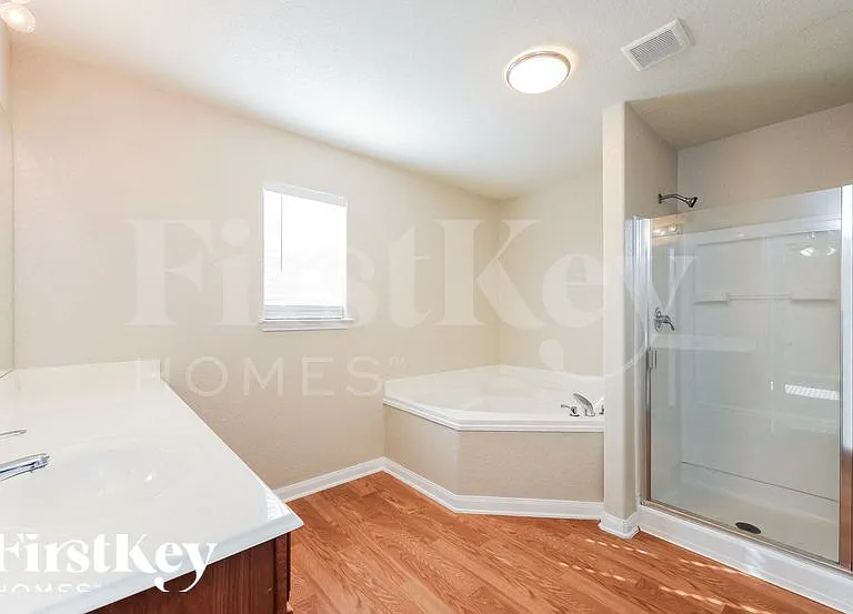 5831 Forest Cyn — Photo 10