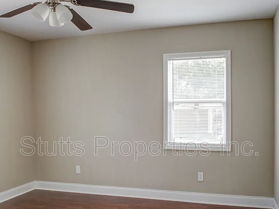 5th image of 1246 Graham Ave Unit 20/620