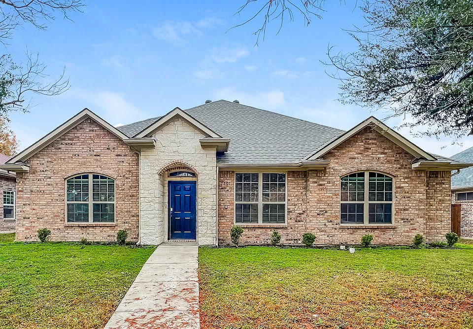 7501 Harbor Dr