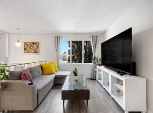 107 Warwick Rd NW, Edmonton, AB T5X4P7
