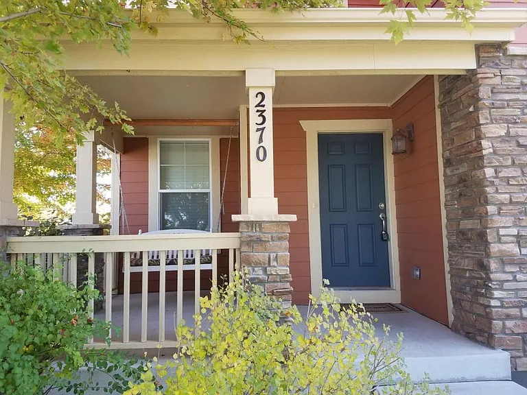 2370 Windmill Dr — Photo 2