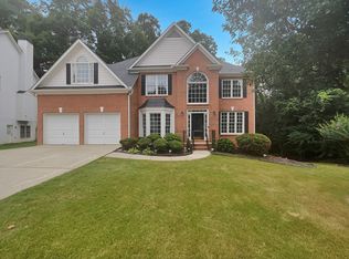 591 Oakview Trl, Stone Mountain, GA 30087