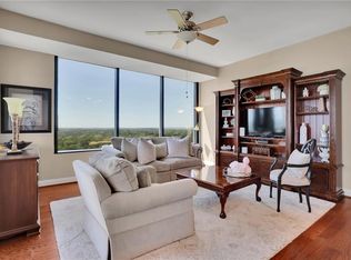 2828 Peachtree Rd NW APT 1901, Atlanta, GA 30305