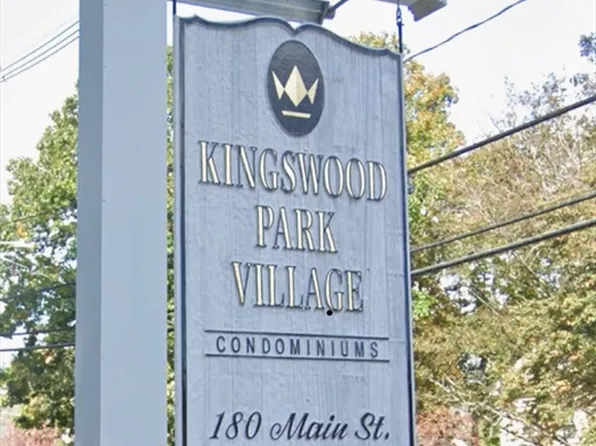 180 Main St APT 2303, Bridgewater, MA 02324