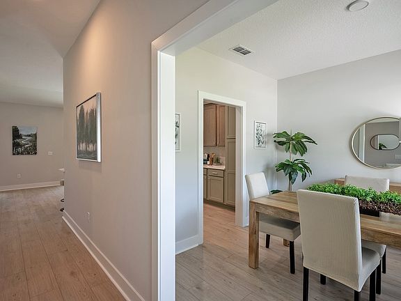 3rd image of 33710 Holland Walk Dr