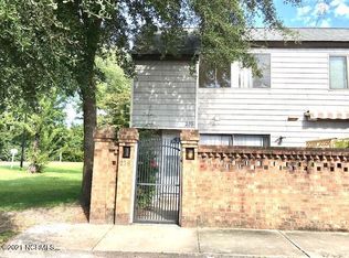 219 Dapple Ct, Wilmington, NC 28403