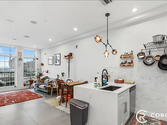 5th image of 1163 Myrtle Ave #4F