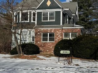 630 Main St APT D, Amherst, MA 01002