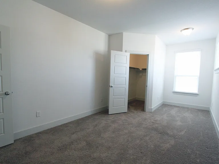 1507 Homespun Rd — Photo 29