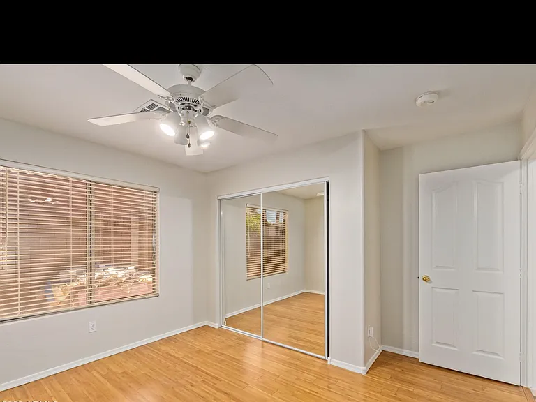 7432 W Aurora Dr — Photo 13