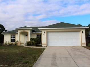 4108 2nd St SW, Lehigh Acres, FL 33971