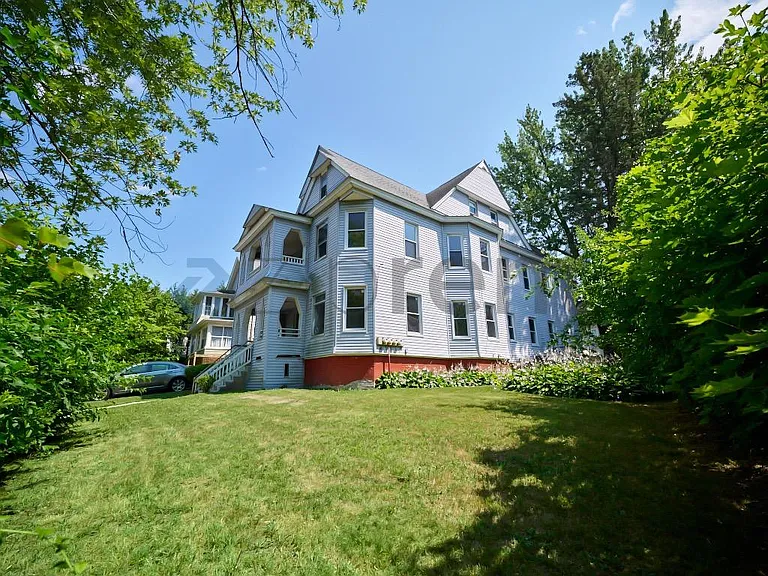 30 Forest Park Ave #1 — Photo 34
