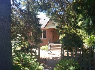 9715 Phinney Ave N, Seattle, WA 98103