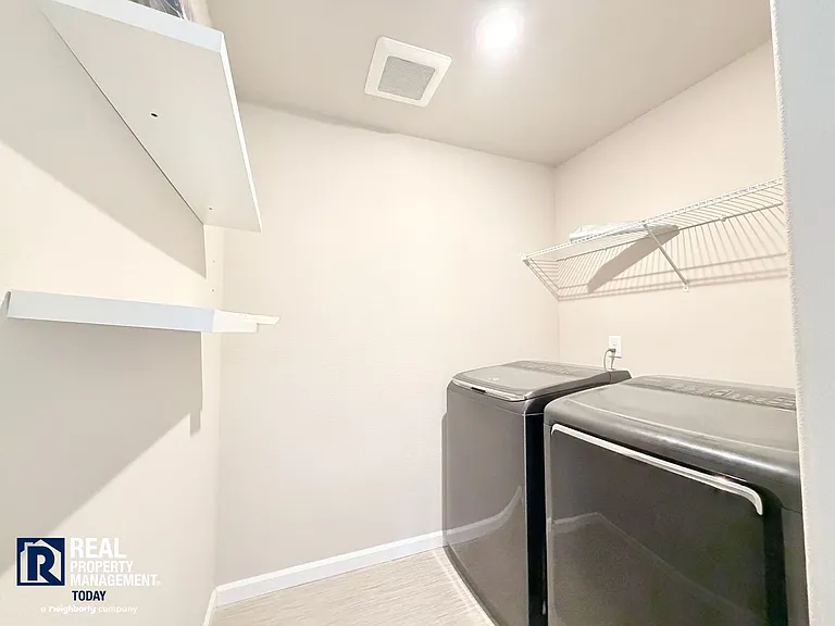 15329 SE 278th St — Photo 27