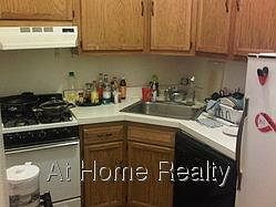 4th image of 15 Scottfield Rd APT 1