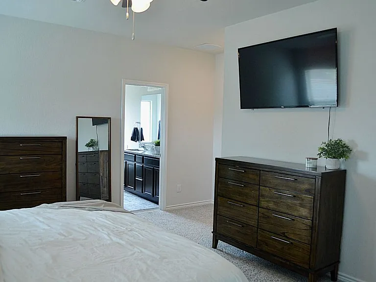 4431 Allison Dr — Photo 17