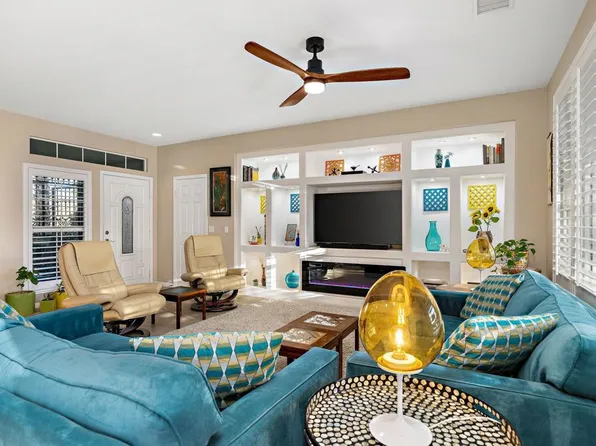 61054 Fire Barrel Dr, La Quinta, CA 92253