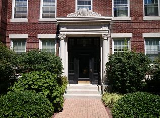 4 Bradford Ter APT 2, Brookline, MA 02446