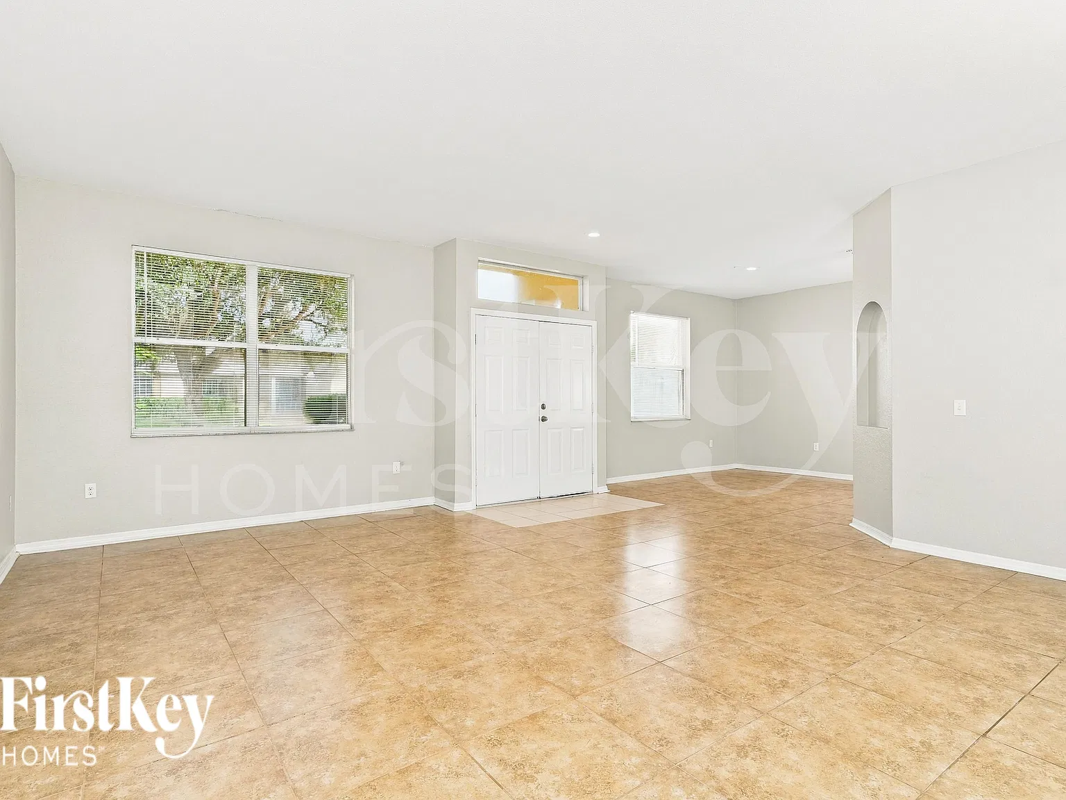 3 bed, 2.0 bath, 2018 sqft, $1,750 — Photo 2
