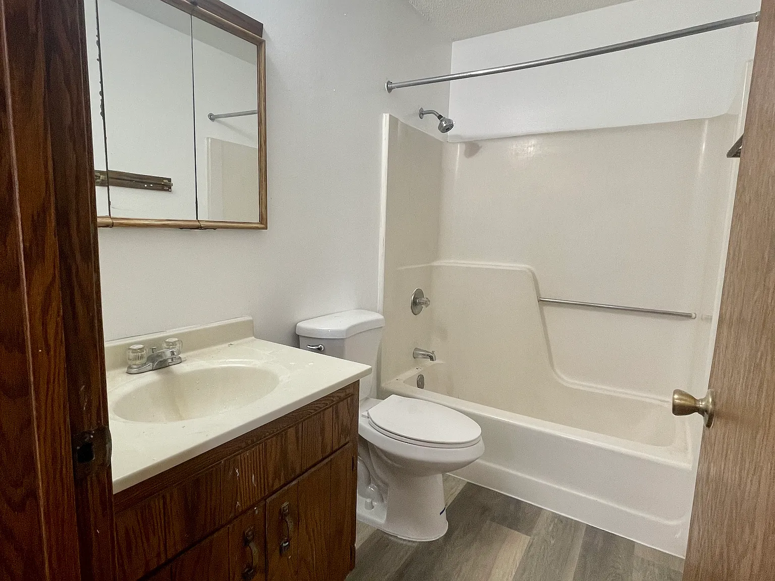 2 bed, 800 sqft, $1,245 — Photo 4