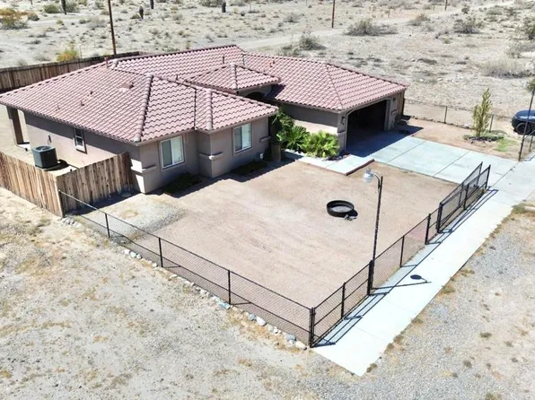 1519 Black Sea Ave, Thermal, CA 92274