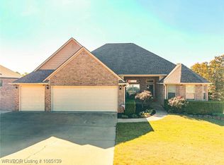 732 Powderhorn Cir, Van Buren, AR 72956