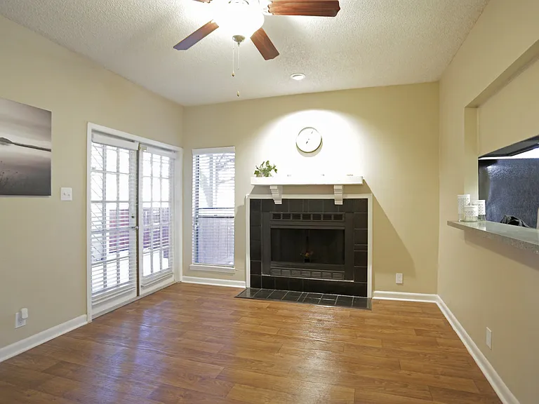 12315 Jones Maltsberger Rd — Photo 6