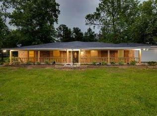 18925 Woodridge Dr, Conroe, TX 77302