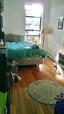 Rented by Park West Realty Company | media 7