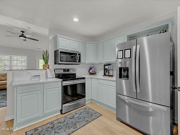 5th image of 110 NW 16th Street