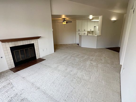 3rd image of 7047 Camino Degrazia Unit 190