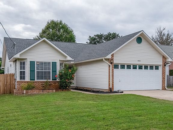4th image of 452 Rush Park Cir