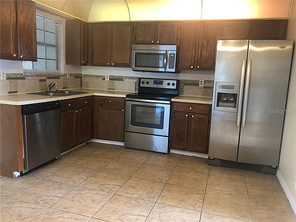 4th image of 336 Cortez Ct