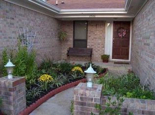 2320 Stable Rd, Virginia Beach, VA 23456