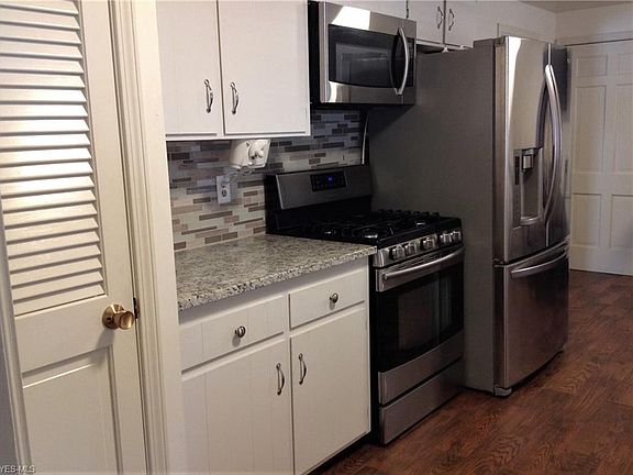 5th image of 1156 Berwick Ln