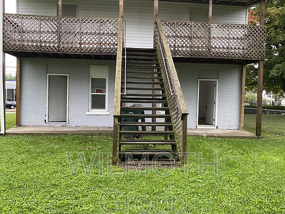 2nd image of 514 W Memorial Dr #4
