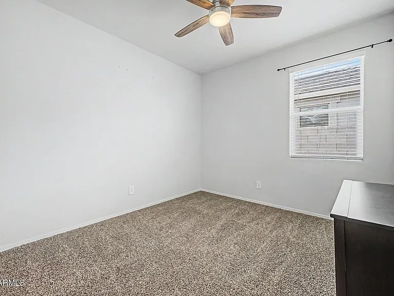 18363 W Whispering Wind Dr — Photo 20