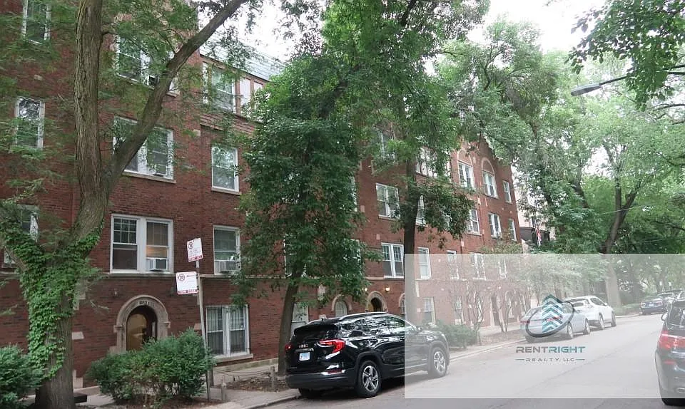 2147-51 N Fremont St #2151-1N