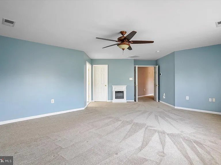 319 Morlyn Dr — Photo 36