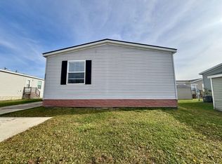 58480 Brookside Dr #135, New Haven, MI