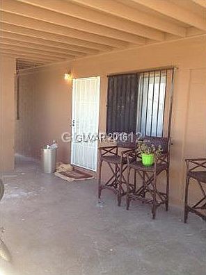 5th image of 513 W Adams Ave
