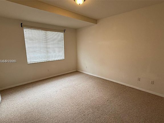 4th image of 5866 Hampton Hills Blvd #5866