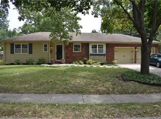 8201 Riley St, Overland Park, KS 66204