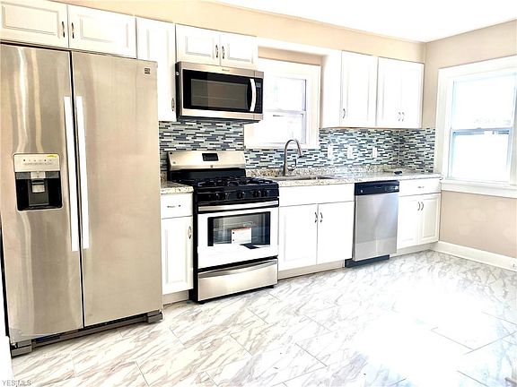 4th image of 6601 Flowerdale Ave