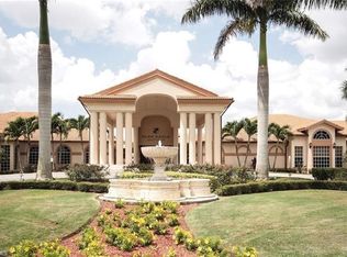 1051 Eastham Way APT 105, Naples, FL 34104