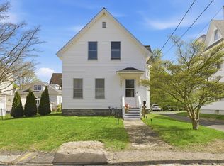 410 Cohannet St, Taunton, MA 02780