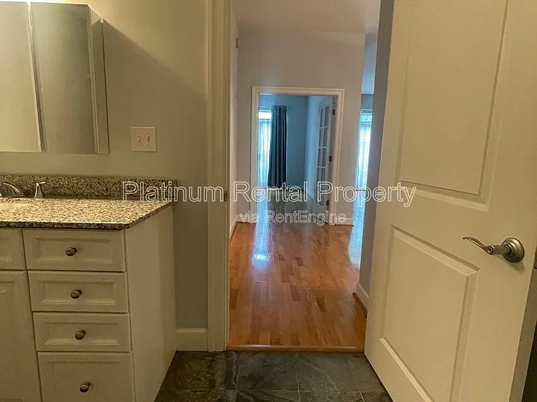 325 E Paces Ferry Rd NE #414 — Photo 14