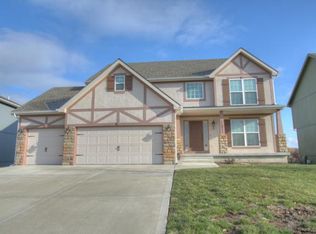 11211 NE Manchester Ave, Kansas City, MO 64157