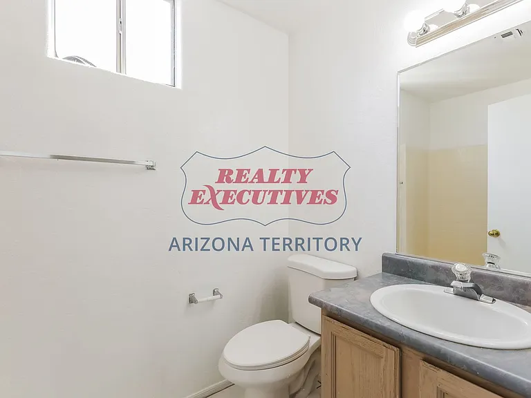 5304 E Calle Vista De Colores — Photo 17